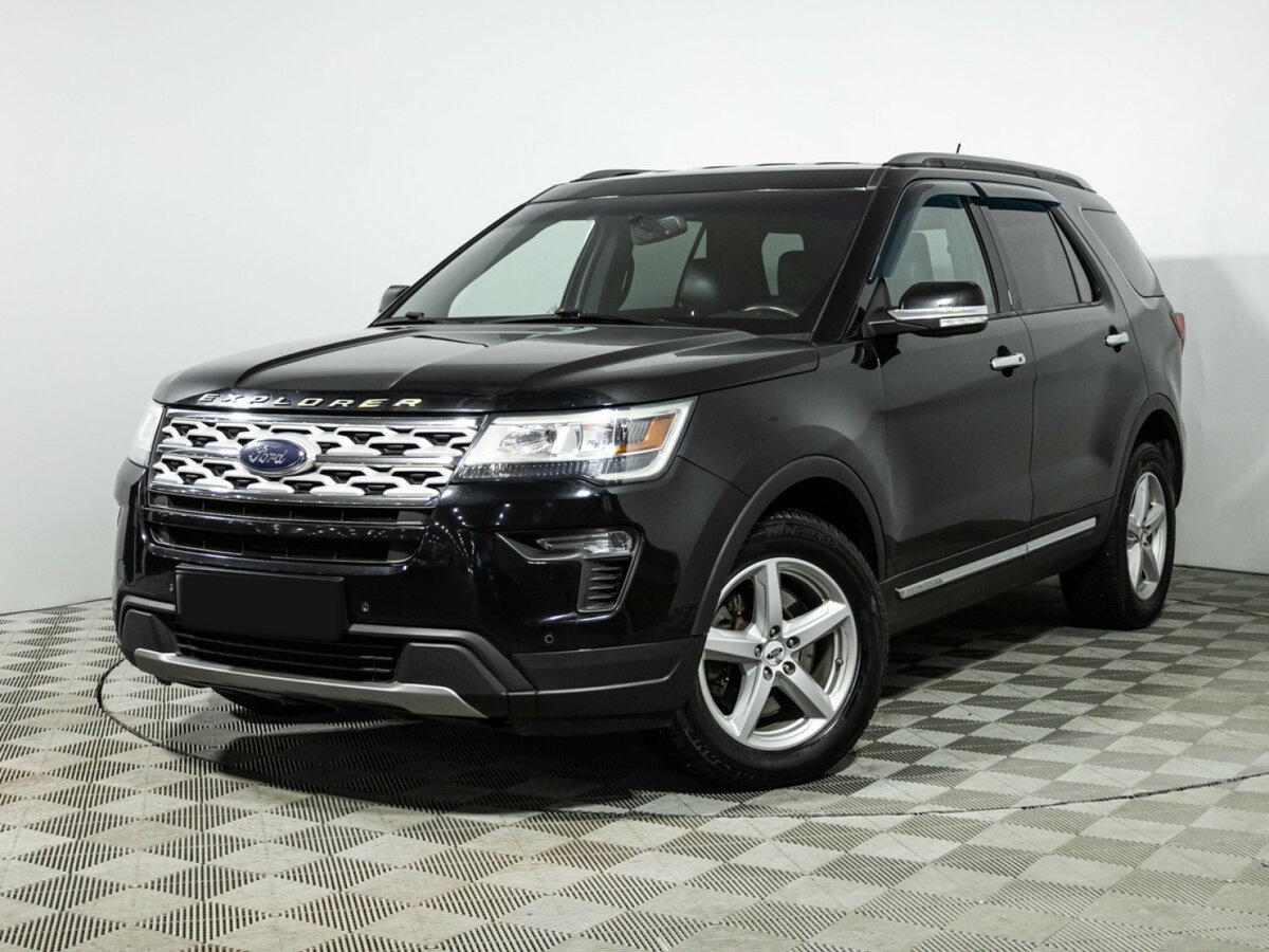Ford Explorer 2018 года с пробегом. Посмотреть фото