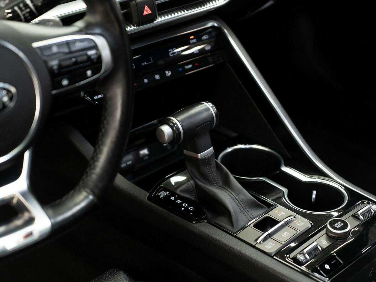 Kia K5 2021 года с пробегом. Фото: #10