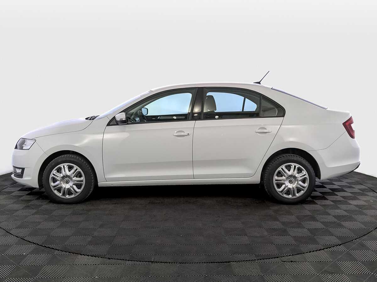 Skoda Rapid 2019 года с пробегом. Фото: #7