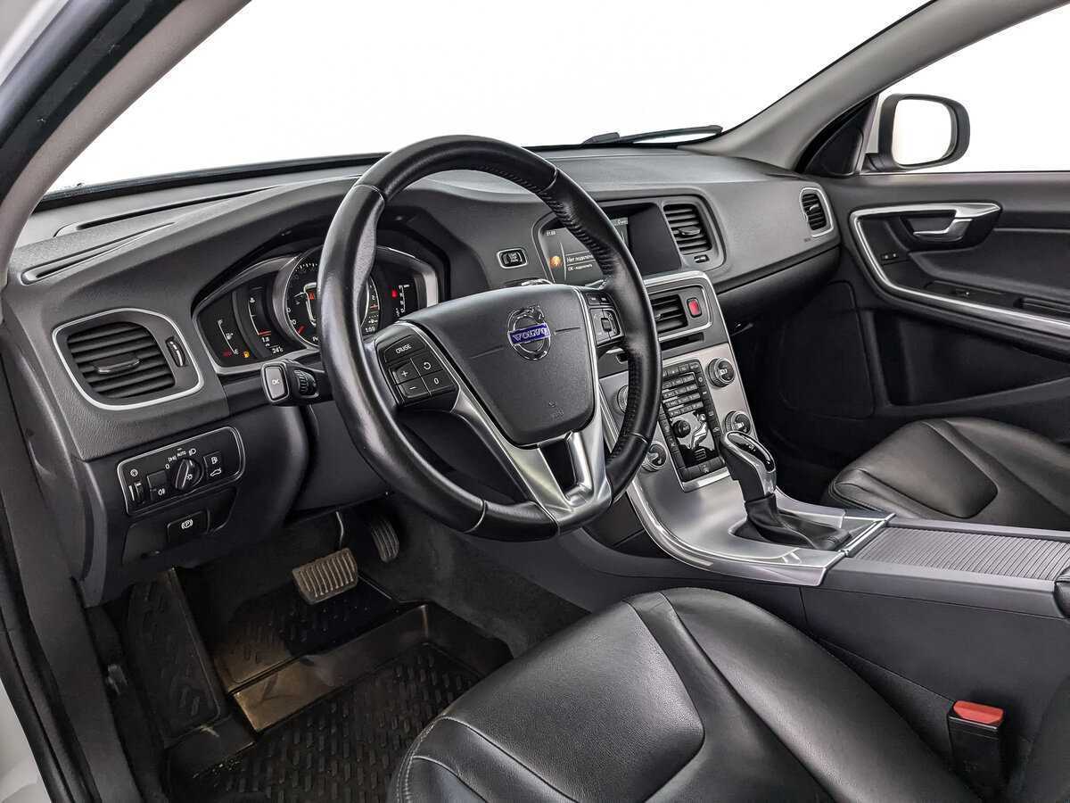 Volvo S60 2016 года с пробегом. Фото: #10