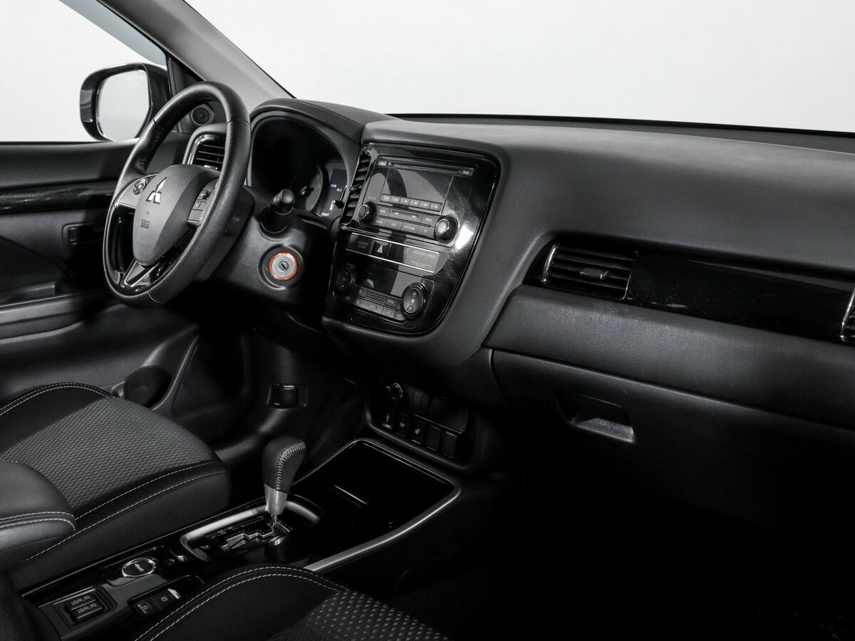 Mitsubishi Outlander 2019 года с пробегом. Фото: #8