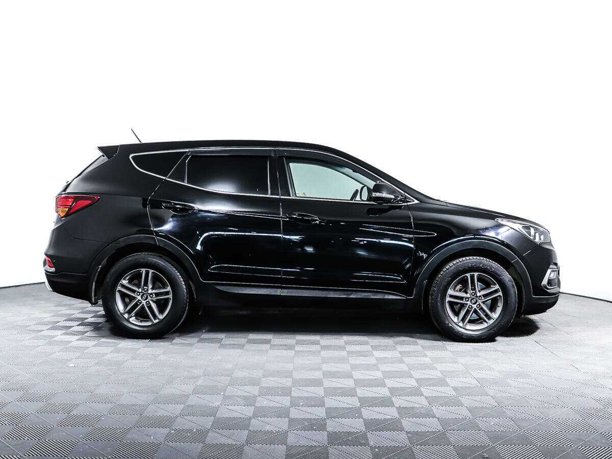 Hyundai Santa Fe 2016 года с пробегом. Фото: #2