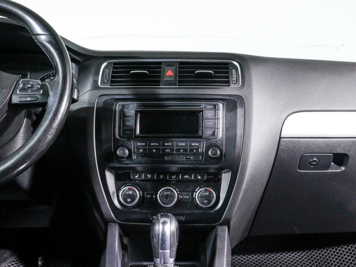 Volkswagen Jetta 2013 года с пробегом. Фото: #10