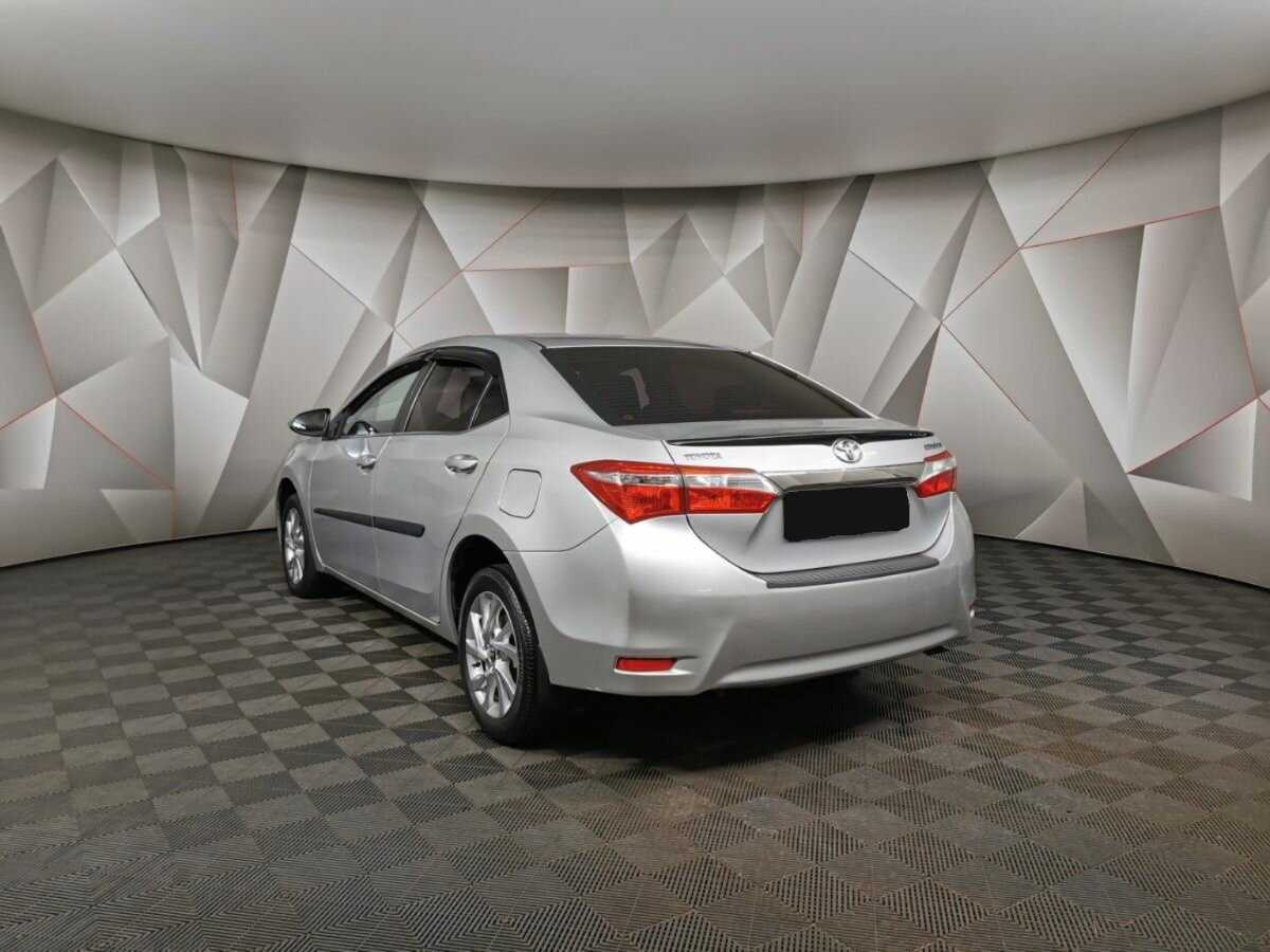 Toyota Corolla 2013 года с пробегом. Фото: #3