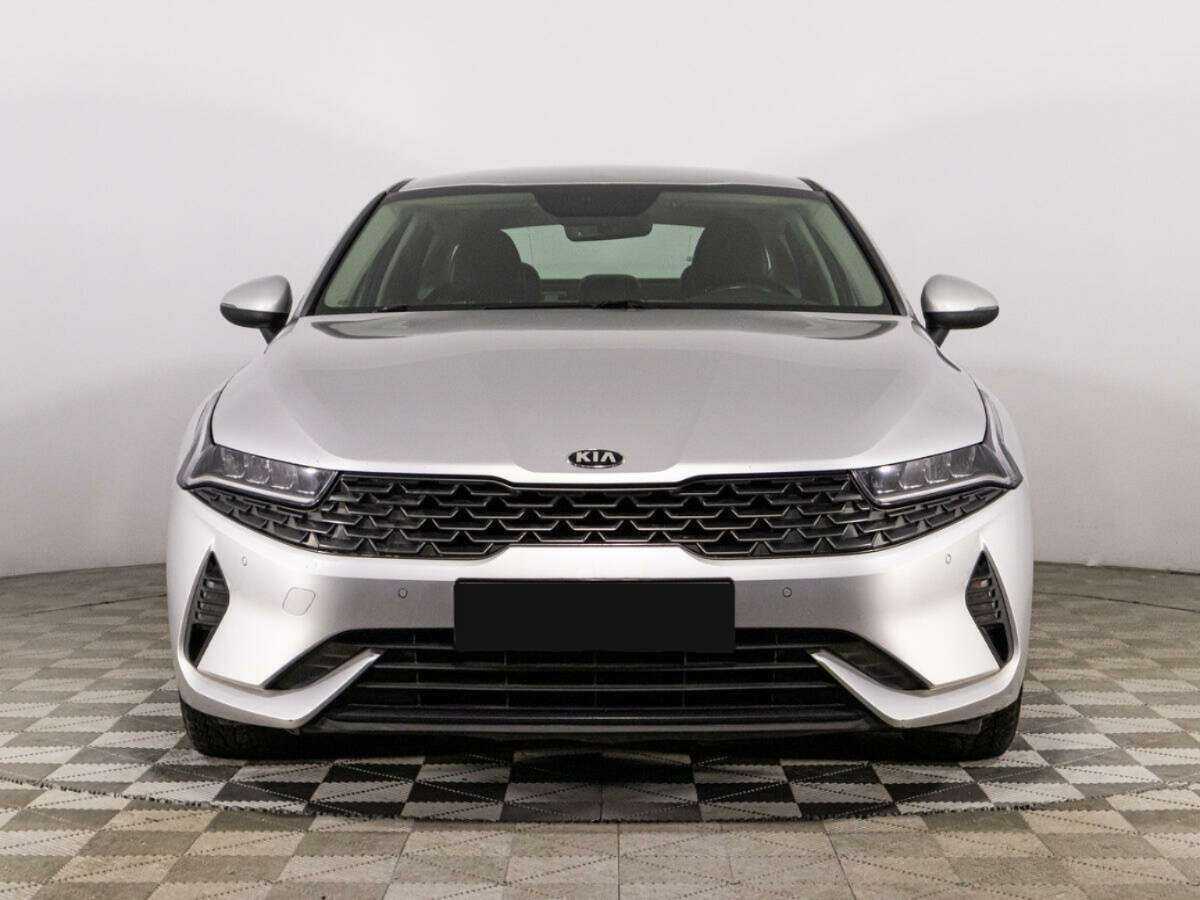 Kia K5 2021 года с пробегом. Фото: #1
