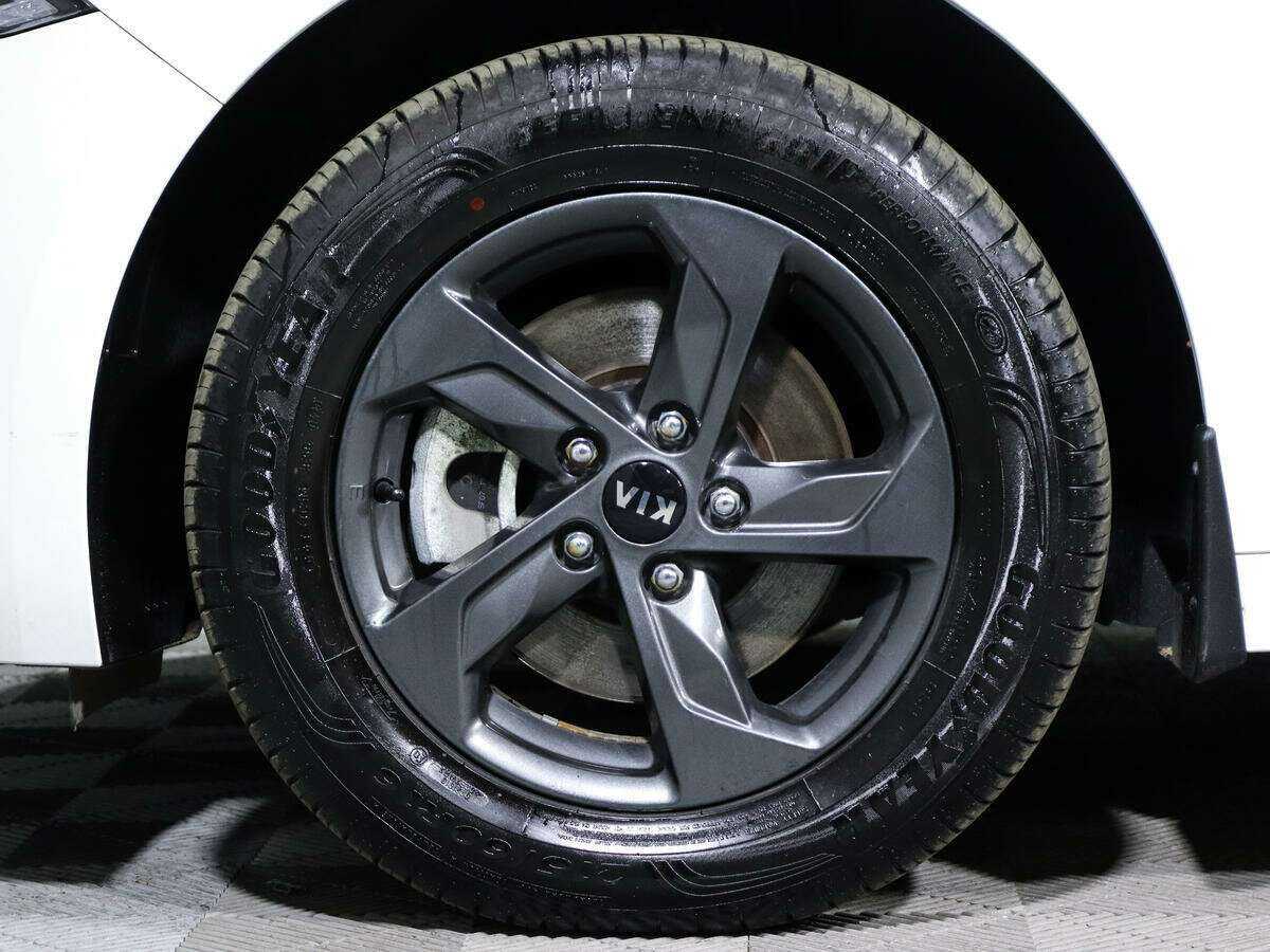 Kia K5 2020 года с пробегом. Фото: #13