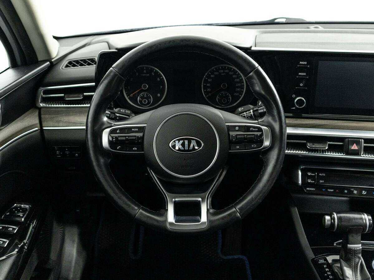 Kia K5 2021 года с пробегом. Фото: #15