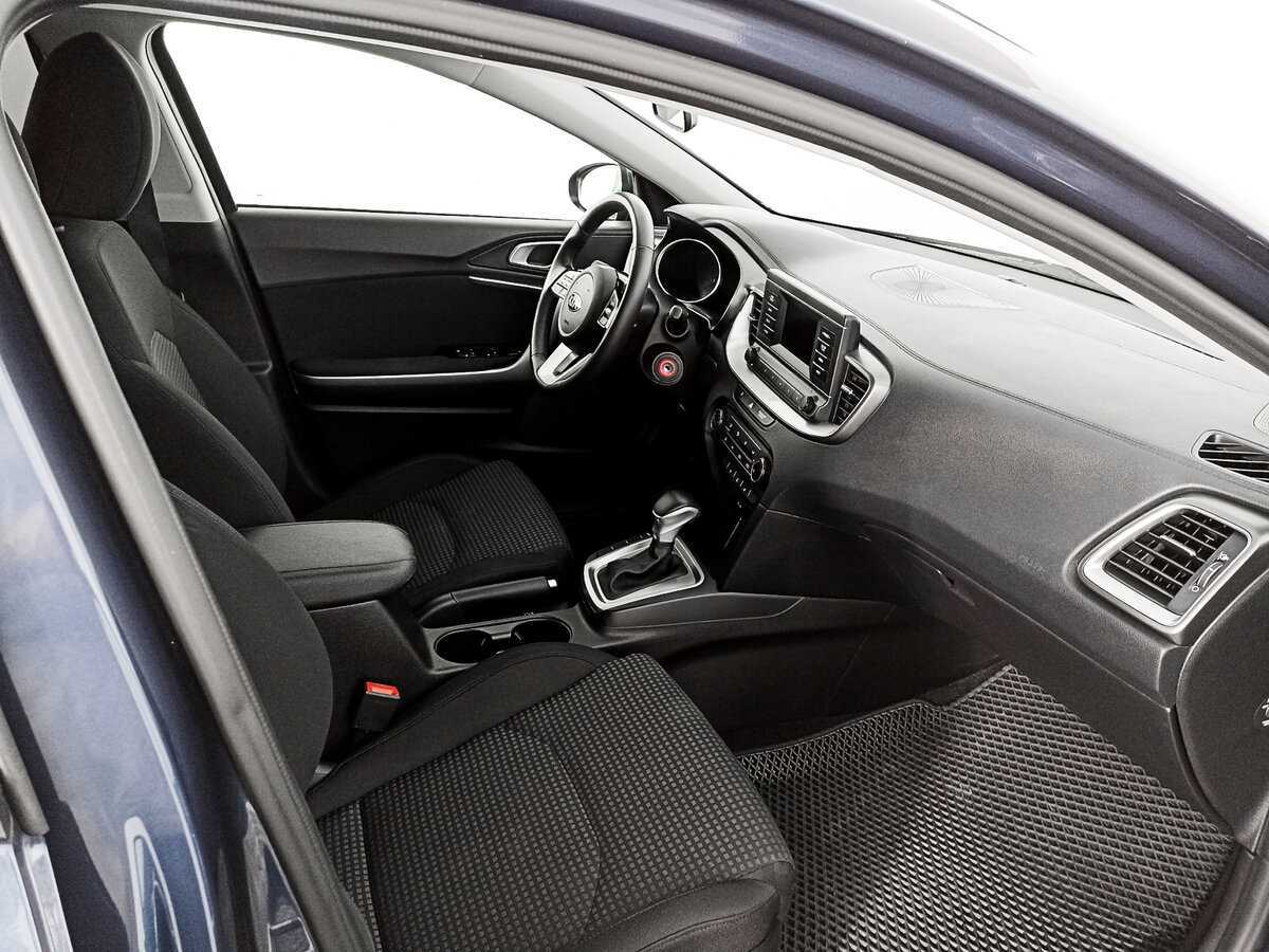 Kia Ceed 2021 года с пробегом. Фото: #8
