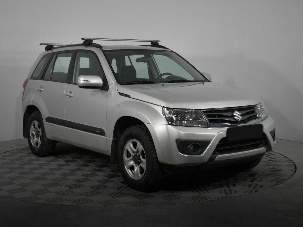 Suzuki Grand Vitara 2013 года с пробегом. Фото: #2