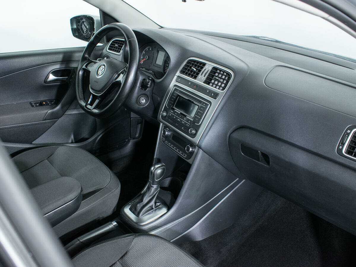Volkswagen Polo 2016 года с пробегом. Фото: #8