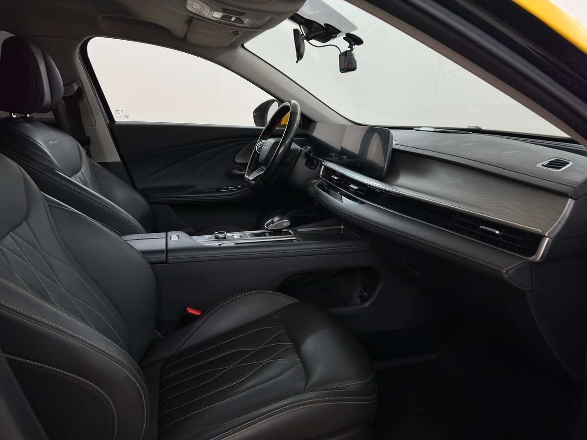 Chery Arrizo 8 2024 года с пробегом. Фото: #10