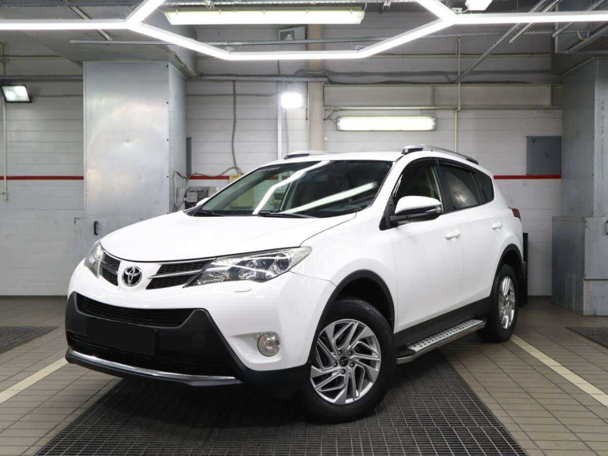 Toyota RAV4 2014 года с пробегом. Фото: #0