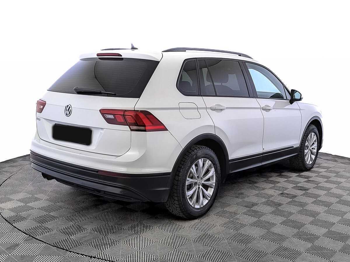 Volkswagen Tiguan 2018 года с пробегом. Фото: #4