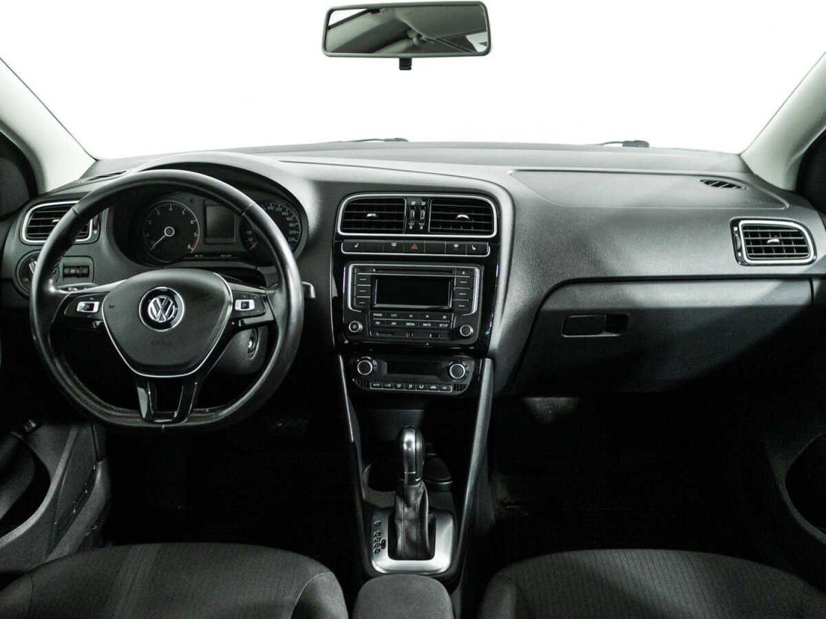 Volkswagen Polo 2017 года с пробегом. Фото: #12