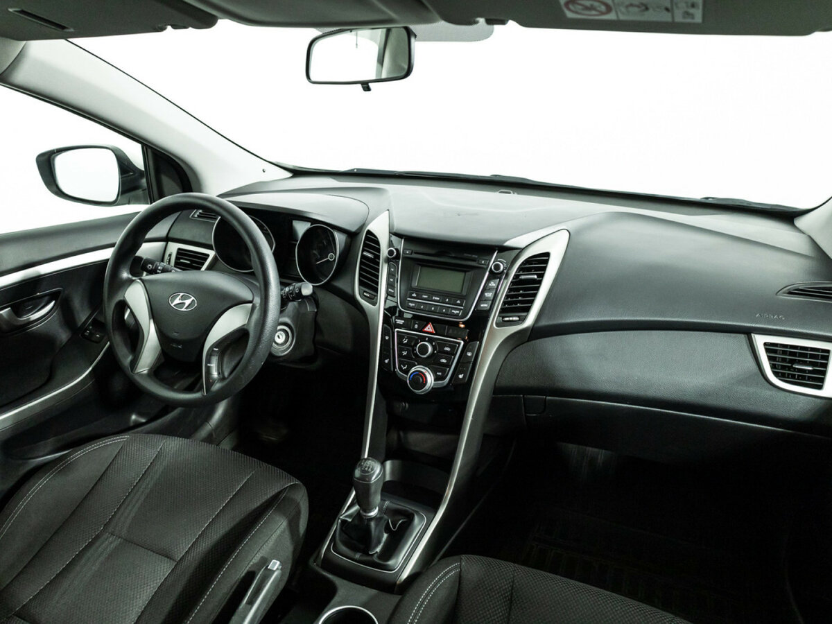 Hyundai i30 2014 года с пробегом. Фото: #8