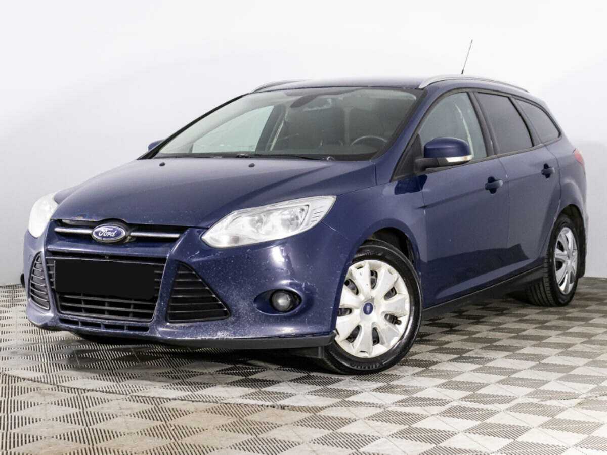 Ford Focus 2013 года с пробегом. Посмотреть фото