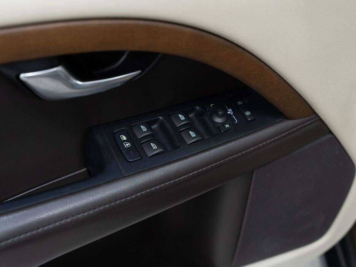 Volvo XC70 2012 года с пробегом. Фото: #13