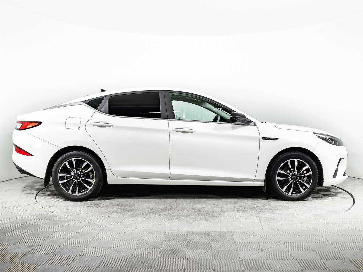 JAC J7 2021 года с пробегом. Фото: #3