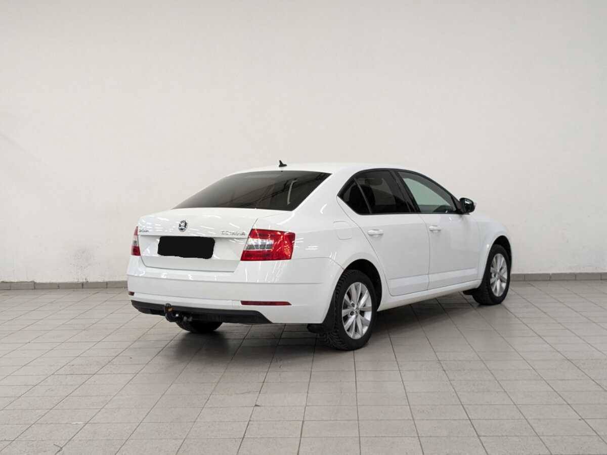 Skoda Octavia 2017 года с пробегом. Фото: #4