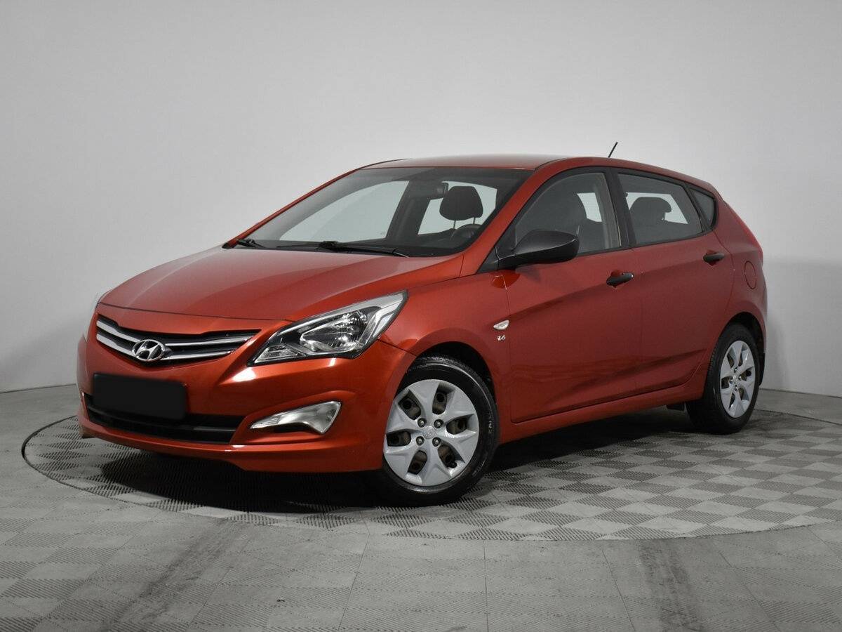 Hyundai Solaris 2014 года с пробегом. Посмотреть фото