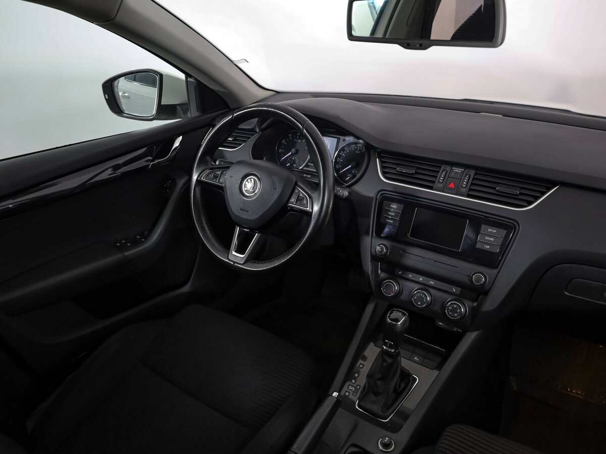 Skoda Octavia 2015 года с пробегом. Фото: #6