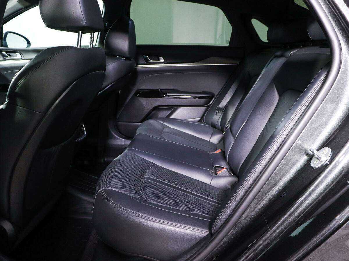 Kia K5 2020 года с пробегом. Фото: #9