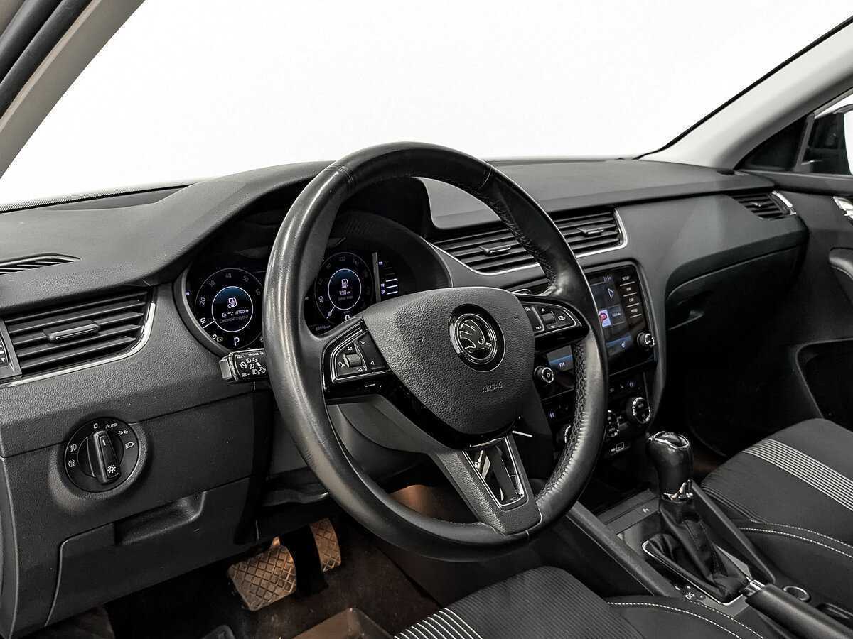 Skoda Octavia 2019 года с пробегом. Фото: #14