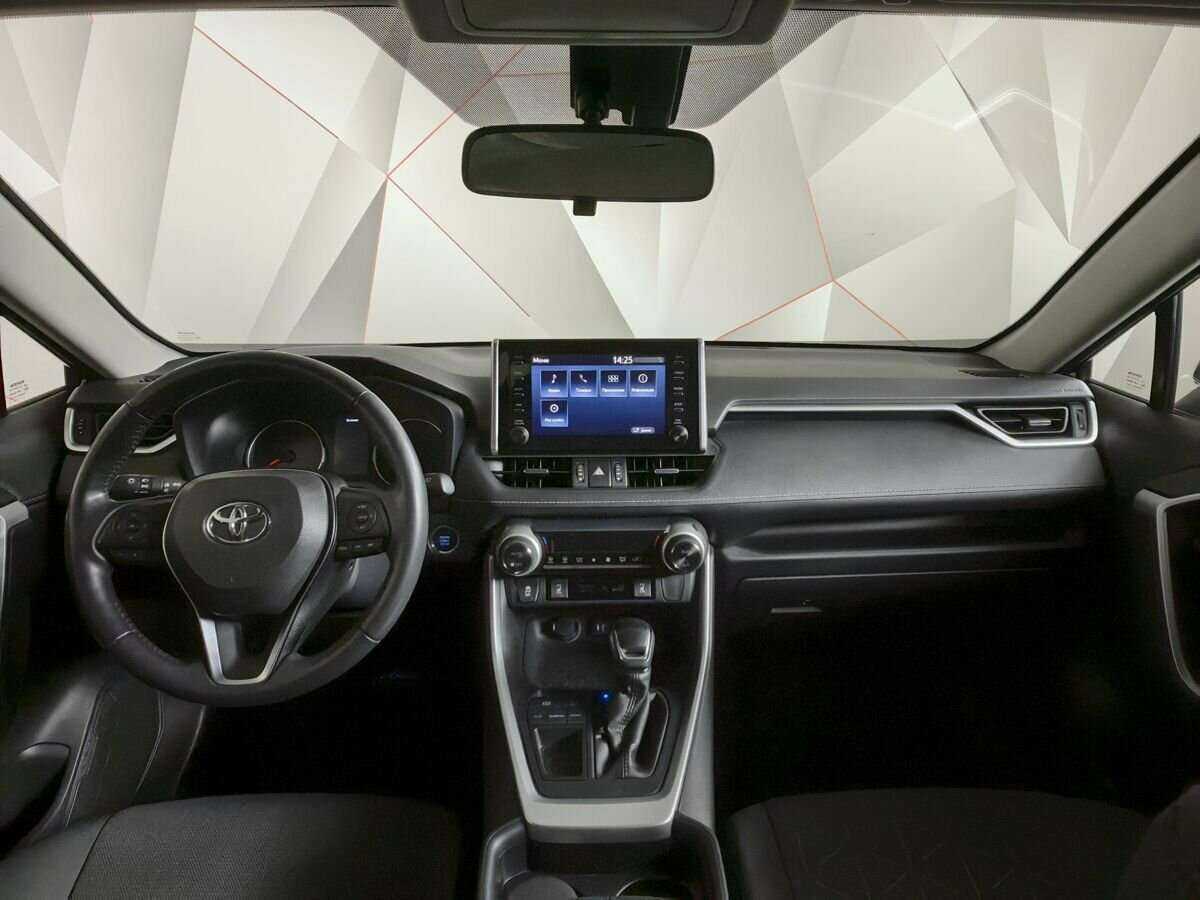 Toyota RAV4 2020 года с пробегом. Фото: #9