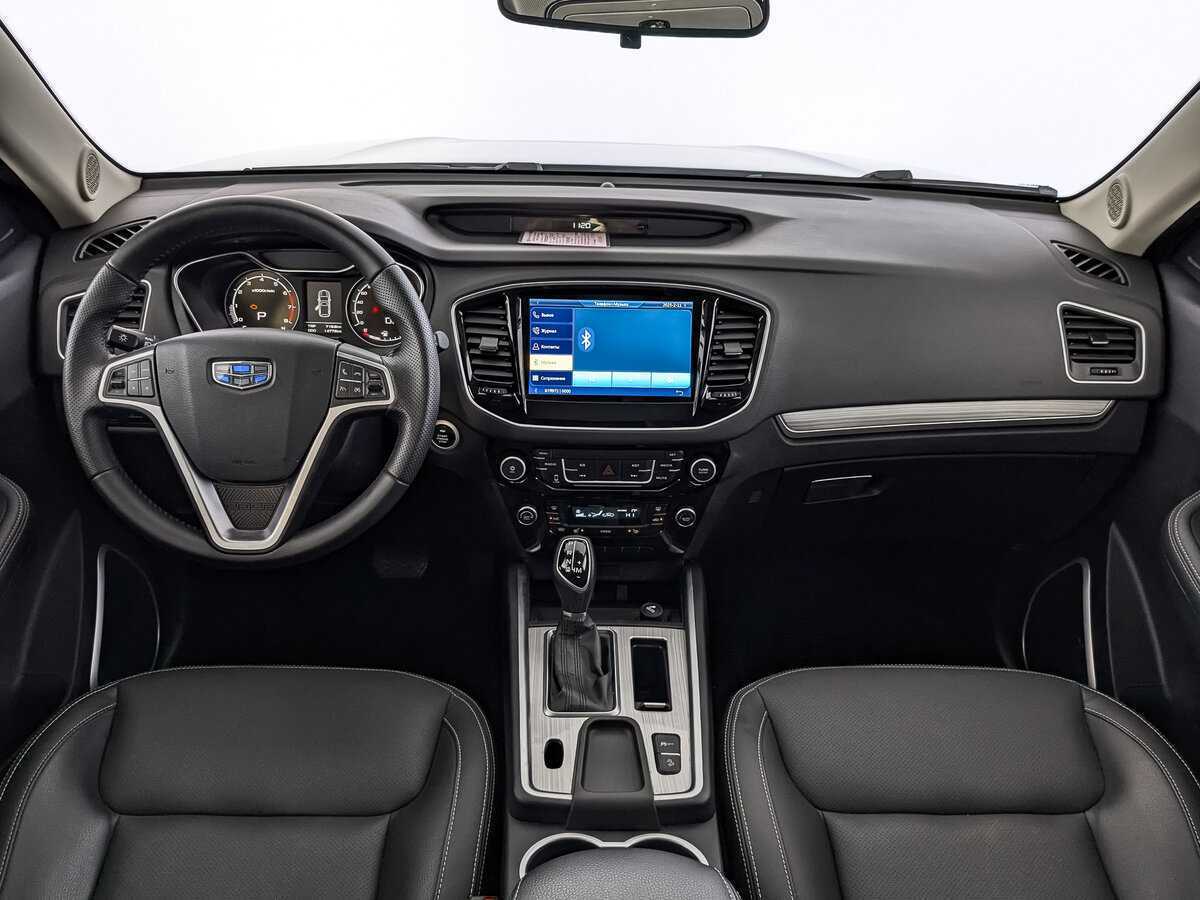 Geely Emgrand X7 2020 года с пробегом. Фото: #13