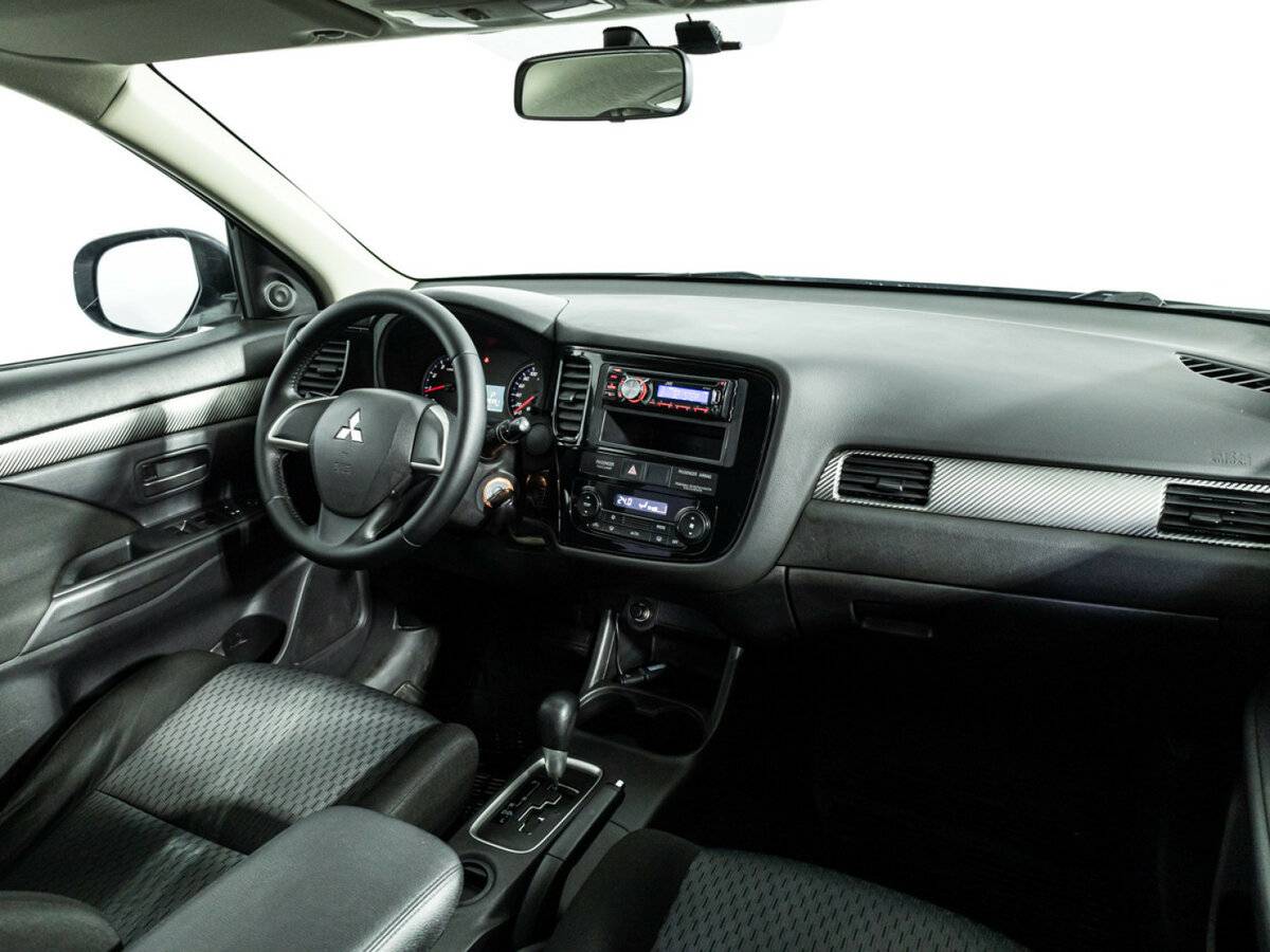 Mitsubishi Outlander 2013 года с пробегом. Фото: #6