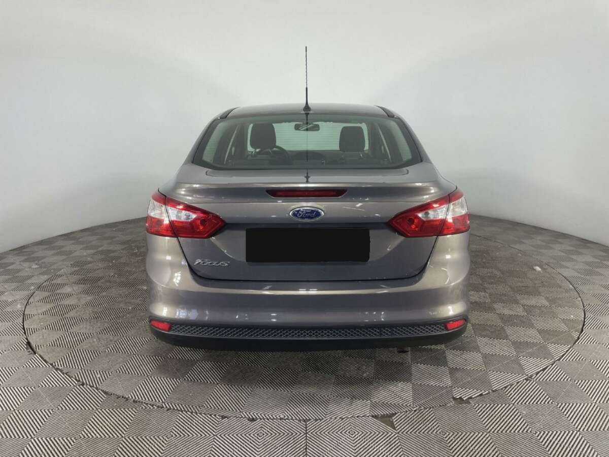 Ford Focus 2014 года с пробегом. Фото: #2