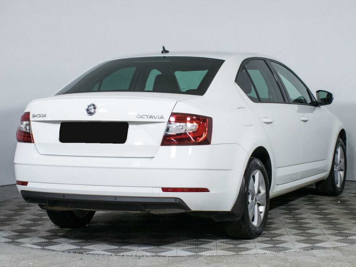 Skoda Octavia 2018 года с пробегом. Фото: #4