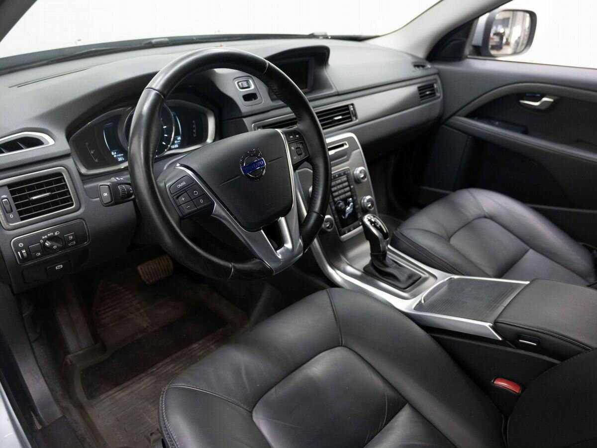 Volvo XC70 2016 года с пробегом. Фото: #3