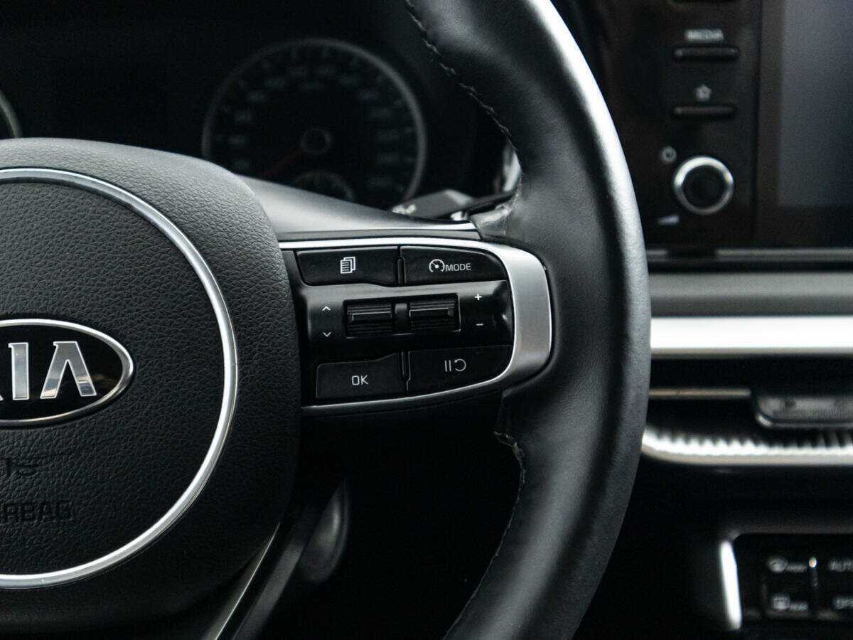 Kia K5 2021 года с пробегом. Фото: #20