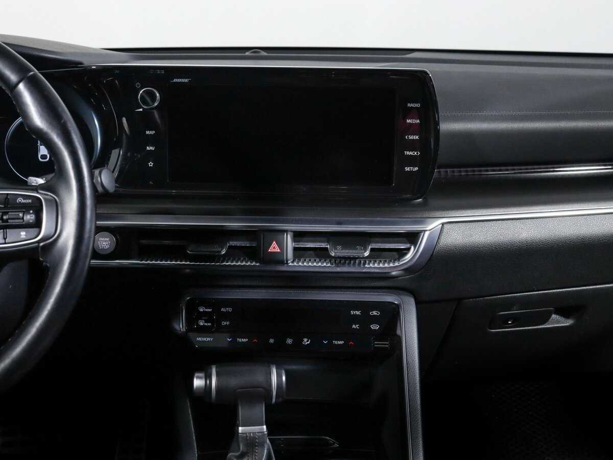 Kia K5 2021 года с пробегом. Фото: #12