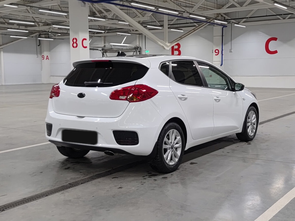 Kia Ceed 2018 года с пробегом. Фото: #4