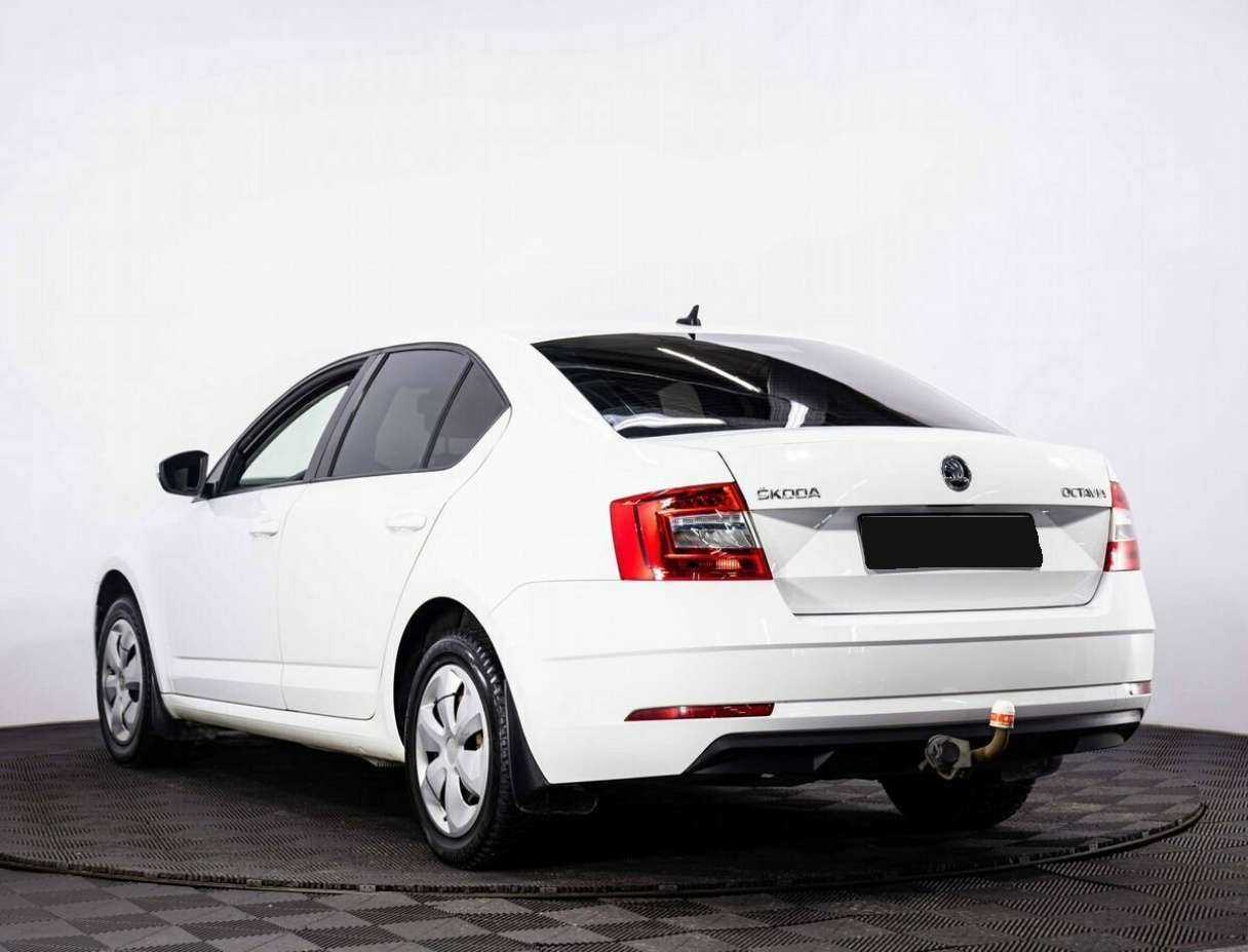 Skoda Octavia 2019 года с пробегом. Фото: #3