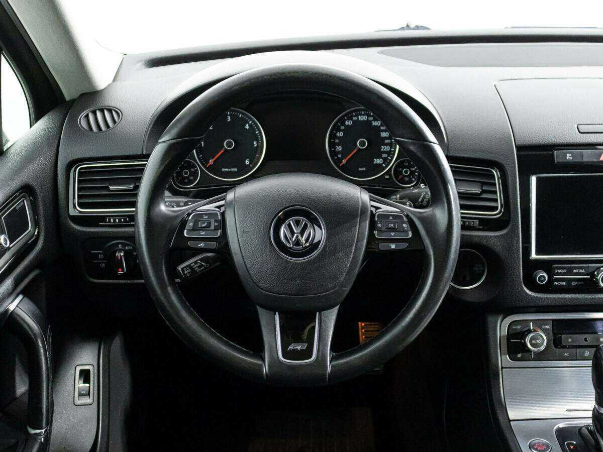 Volkswagen Touareg 2012 года с пробегом. Фото: #23