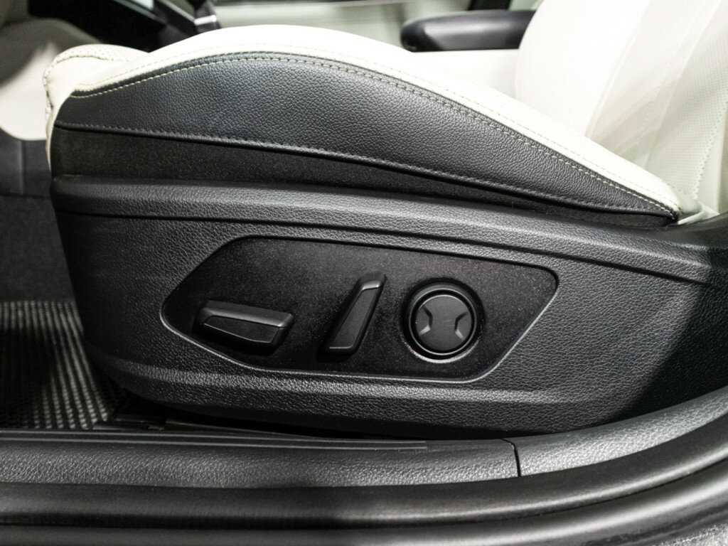 Kia K5 2021 года с пробегом. Фото: #16