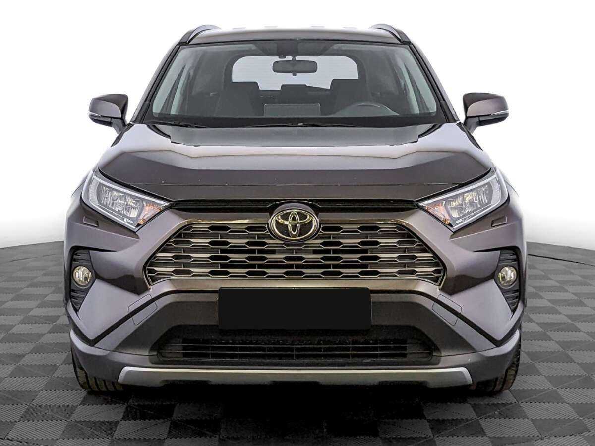 Toyota RAV4 2020 года с пробегом. Фото: #1