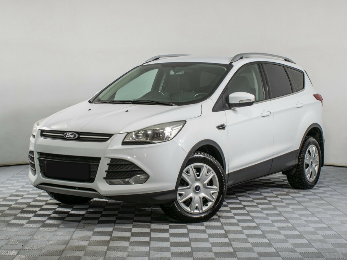 Ford Kuga 2014 года с пробегом. Посмотреть фото