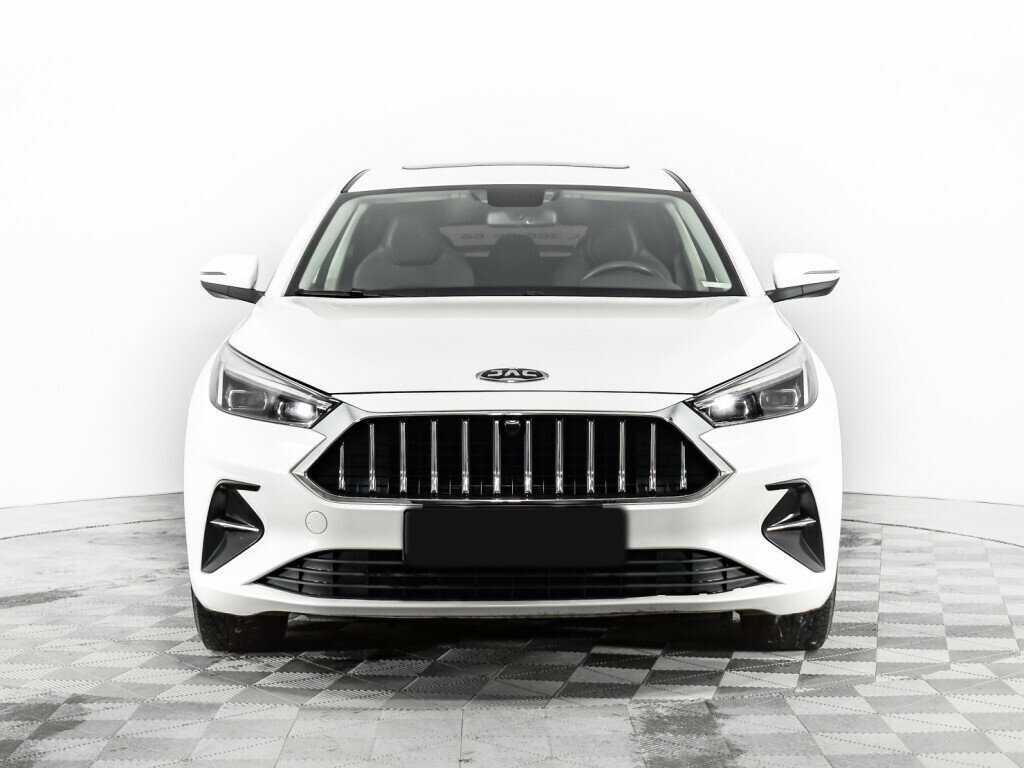 JAC J7 2022 года с пробегом. Фото: #1