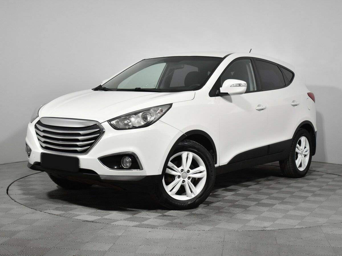 Hyundai ix35 2013 года с пробегом. Посмотреть фото