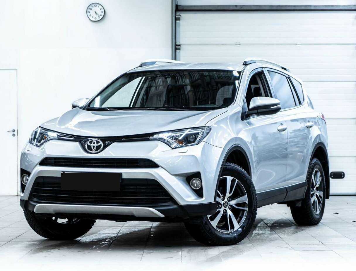 Toyota RAV4 2016 года с пробегом. Фото: #0