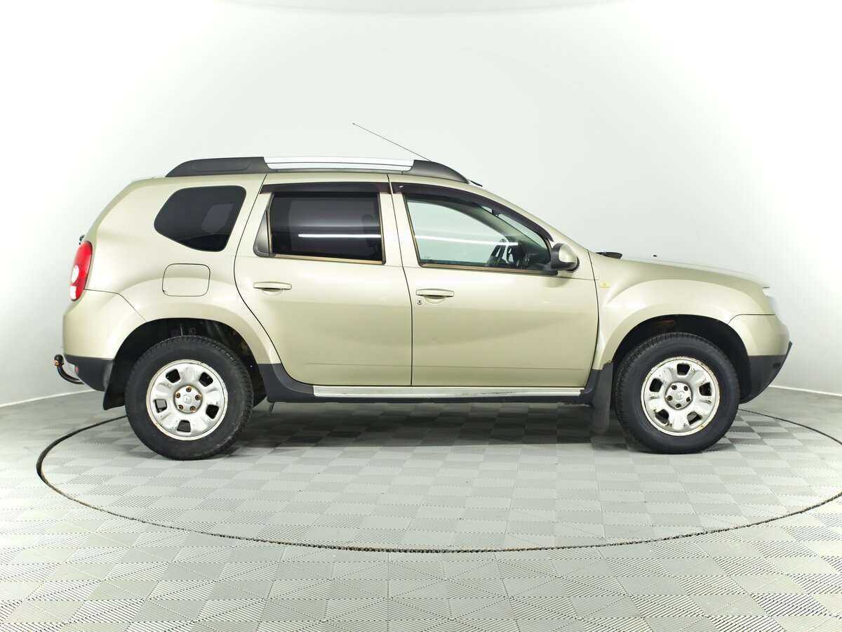 Renault Duster 2012 года с пробегом. Фото: #3