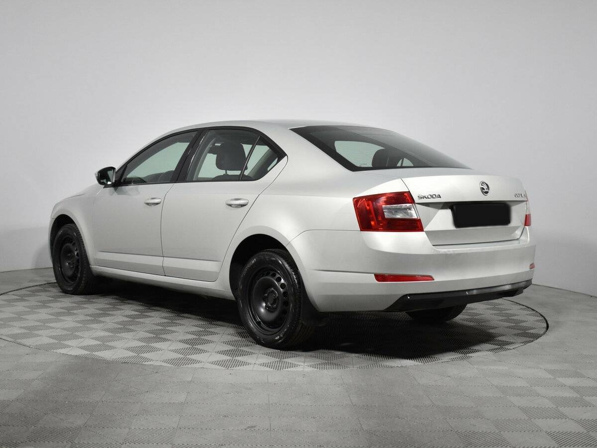 Skoda Octavia 2015 года с пробегом. Фото: #6