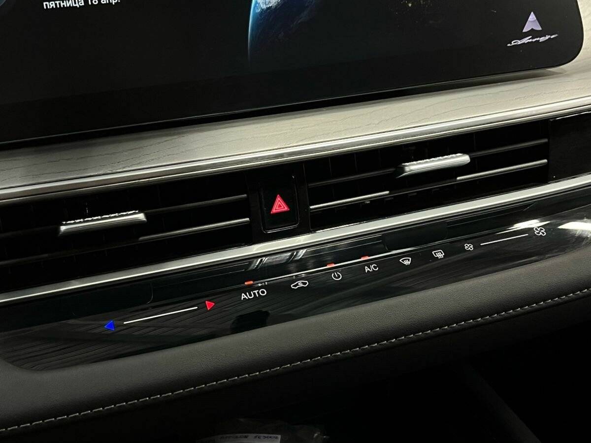 Chery Arrizo 8 2024 года с пробегом. Фото: #9