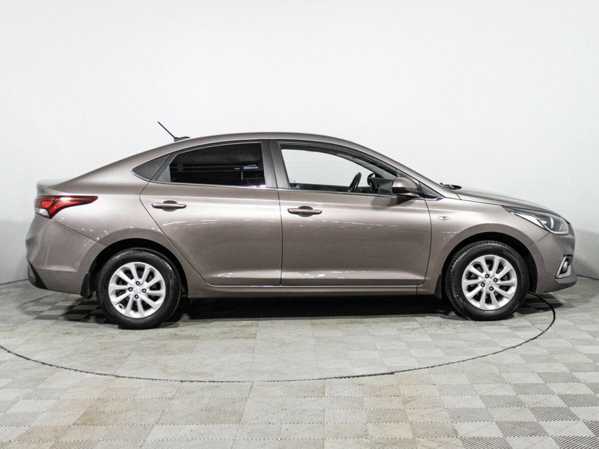Hyundai Solaris 2018 года с пробегом. Фото: #3