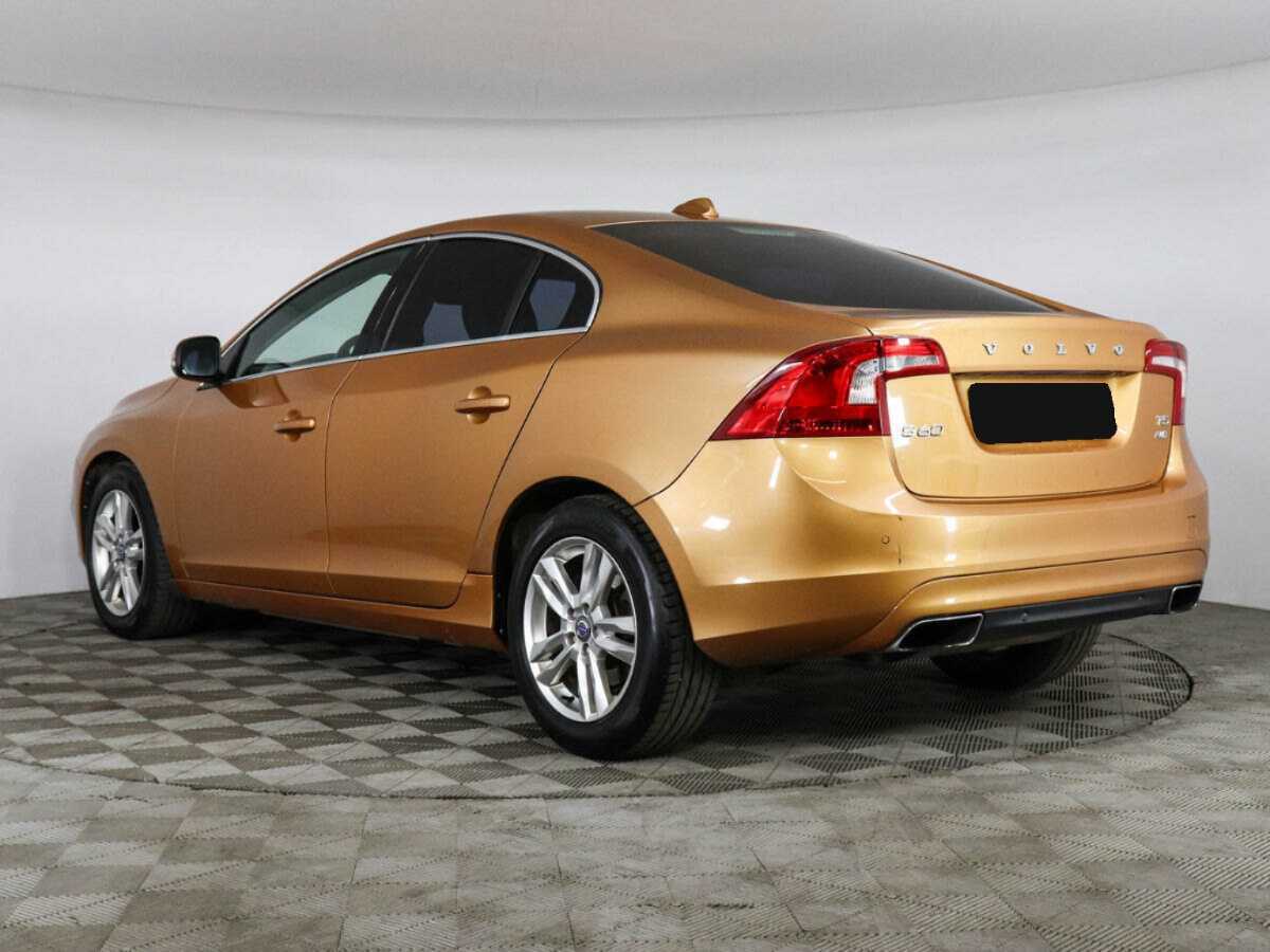 Volvo S60 2013 года с пробегом. Фото: #6