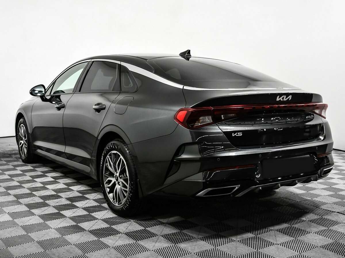 Kia K5 2023 года с пробегом. Фото: #6